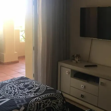 Séjour chez l'habitant En Urbanizacion De Lujo